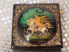 Russian  Lacquer Box Signed - Hand Painted Signed Horses 2 3/8 X 2 3/8