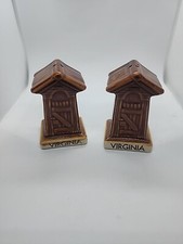 VINTAGE LIPCO CERAMIC SALT & PEPPER SHAKERS Virginia SOUVENIRS picture