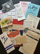 Lot of WWI WWII War Emergency Bulletins, Victory in the Lunchbox, Recipes picture