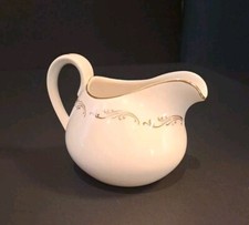 Crown Essex Staffordshire England, Creamer, Warranted 22 KT Gold Trim Clean picture