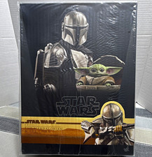 Hot Toys Star Wars The Mandalorian & The Child Deluxe 1/6 Figure TMS015 picture