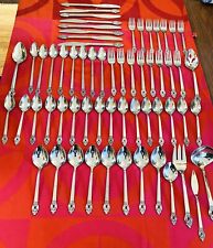 1881 Rogers Oneida Pierced Danish Court Service for 8 (-1 salad fork) 53 pieces picture
