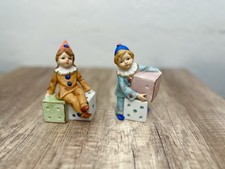 VTG Capidimonte Ceramic Italian Clown Children Sitting on Dice Figurine 5