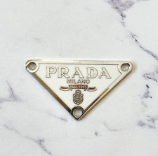 Designer White Silver Triangle Silver Logo Plate Set of 1 picture