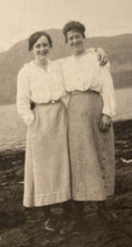 1910s-1920s Smiling Happy Pretty Women Ladies Fashion Original Old Photo P11t18 picture
