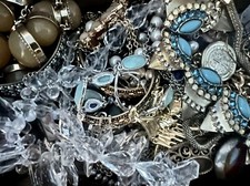 Jewelry 1 LB WEARABLE Bulk Lot Estate Vintage to Modern Costume- LOOK #LK781 picture