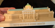 Rare  LARGE Griffin Science Museum of Industry souvenir building replica Chicago picture