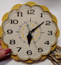 Vintage GE General Electric Gold/Yellow Daisy Wall Clock picture