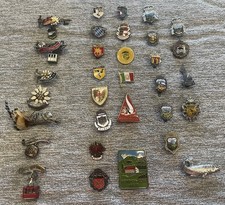 Lot of 32 Vintage Alpine Travel Pins Germany Austria Switzerland Enamel Souvenir picture