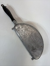 Wagner Ware Mangalite Sidney O- 821 Omelette Pan Very Nice picture