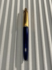 Waterman Edson Sapphire Blue Fountain Pen - 18K Medium (M) Nib picture