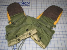 *mittens arctic medium NEW extreme cold gloves w/ liners 100% genuine military picture