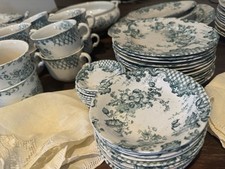 1930’s Vintage Trellis England 84pc Collectible Porcelain Dinnerware  picture