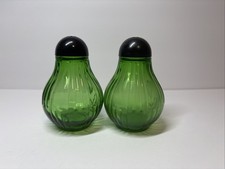 Vintage Green Depression Glass Bulb Shape Salt & Pepper Shakers Owen Illinois picture