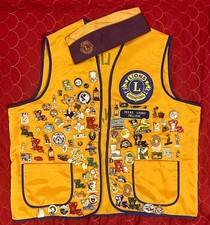 Vintage Lions Club International Vest 2XL w/ 90+ Pins L Garrison Hat 70s-80s TX picture