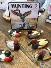 Set A Six Vintage Ducks Ceramic And Wood With Vintage Tin picture