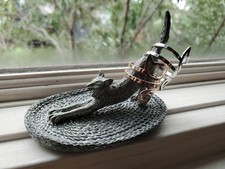 METZKE VINTAGE 1990 PEWTER RING HOLDER -  STRETCHING CAT ON RUG + TWO FREE RINGS picture
