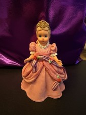 Madame Alexander Circa 1999 Cinderella Figurine 5.5