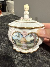 Beautiful Ardleigh Elliott Precious Moments Porcelain Music Box Serenity Prayer picture