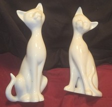 Vintage MCM Otagiri Japan White Porcelain Siamese Cat Figurine Pair Set picture