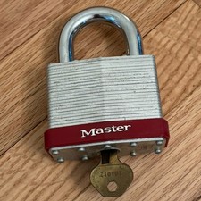 Vintage Master Lock Co No. 19 Large Heavy Duty Padlock with Key Red Bumper picture