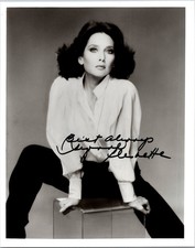 Suzanne Pleshette Autographed 8x10 Photo picture