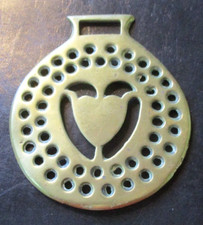 Vtg. British Brass Horse Equestrian Bridle Medallion picture
