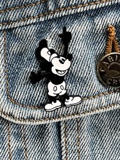 Disney - Retro Mickey Mouse - Steamboat Willie Enamel Pin - Excellent Condition picture