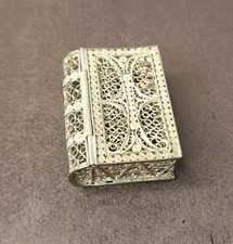 VINTAGE FILIGREE MINI BIBLE HOLDER picture