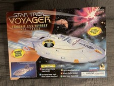 Playmates Star Trek Starship Voyager NCC-74656 Sealed NIB picture