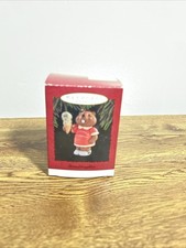 HALLMARK Keepsake Ornament Granddaughter 1994 NIP picture