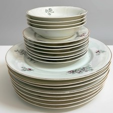 Vintage TK Thun Czechoslovakia Porcelain China Dinnerware Set 19pc Plates Bowls picture