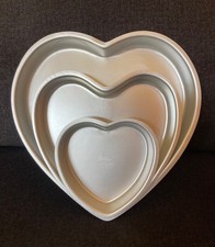 Set of 3 Vintage Wilton Heart Shaped Tiered Cake Pans 9