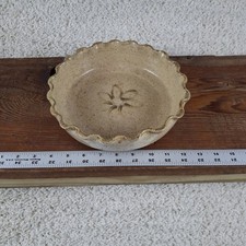 Vintage Signed Studio Art Pottery Ruffled Pie Dish 8.5