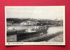 Postcard Boulogne-sur-Mer around 1930 arriving ship Folkestone in port (40326 picture