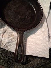 Vintage Unmarked #3 VOLLRATH Cast Iron SKILLET Frying Pan With Outset Heat Ring picture