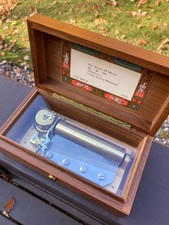 Vintage REUGE Saint Croix Cylinder Music Box Wooden Switzerland 4/50 4 Song picture