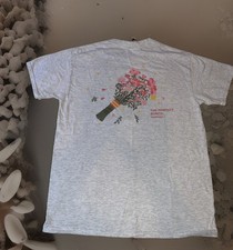 Rare Chi Omega Sorority Mom’s Weekend 2025 Bouquet Of Flowers Shirt Medium Gray picture