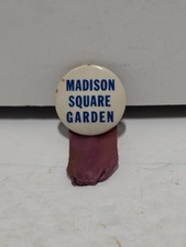 Vintage Madison Square Garden MSG NYC w/ Ribbon Souvenir Button Pinback 1