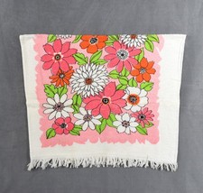 Vtg Mid Century 1970s Flower Power Fringe Towel Pink NOS Guest Bath Decor picture