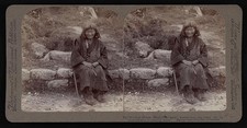 Darjeeling India Bhuti woman 103 Witch of Ghoom 1903 roadside portrait picture