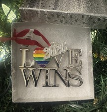 2026 Harvey Lewis Love Wins Rainbow Gay Christmas Ornament European Crystal, New picture
