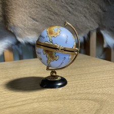 Limoges, France Peint Main Eagle Clasp World Globe Trinket Box, 2 1/4
