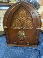 Super Minty 1930-31 Atwater Kent Model 84 Cathedral original finish picture
