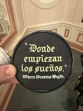 DISNEYLANDIA Coin Purse Viva La Bonita - Donde Empieza Los Sueños Disney Parks picture