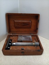 Vintage 1920's Gillette Big Fellow Safety Razor Set With Wood Case Blade Box  picture