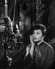 GIANNA MARIA CANALE I Vampiri 1957 Smoking Cigarette Gothic Castle Photo picture