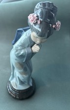 Vintage SAYONARA Lladro #4989 Glossy - Retired - No Box picture