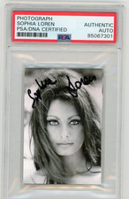 MODEL SOPHIA LOREN SIGNED PICTURE PSA DNA CERTIFIED AUTOGRAPH PHOTO picture