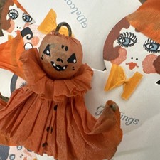 Halloween Jack-o'-Lantern girl greetings picture